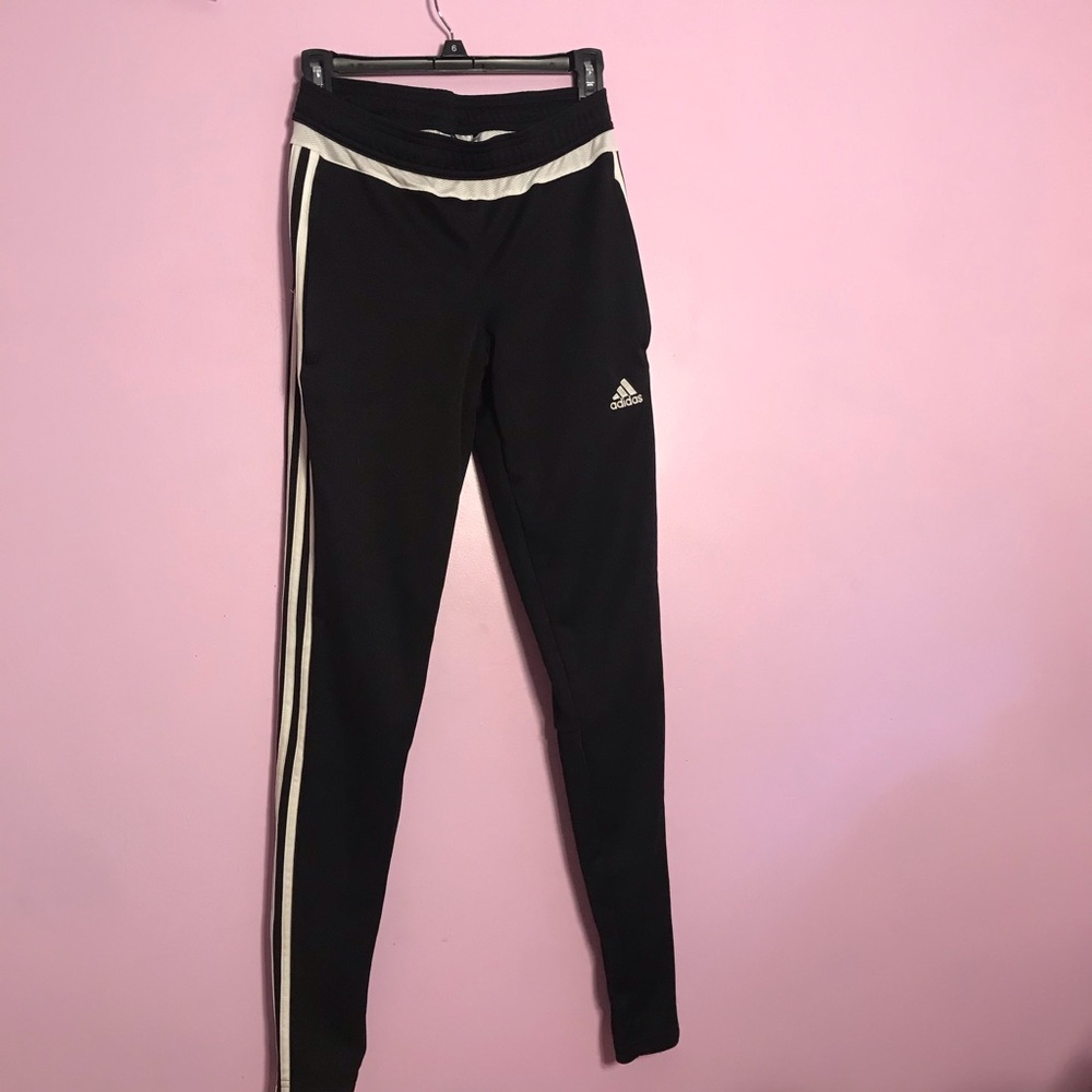 Woman’s adidas jogger